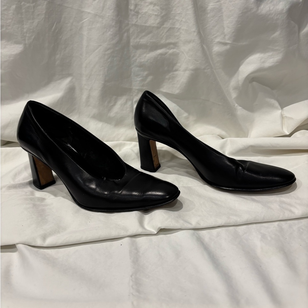 Evan Picone New York Black Leather Pumps Near Perfect